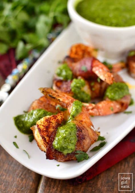 bacon-wrapped-bbq-shrimp-with-chimichurri-sauce-03