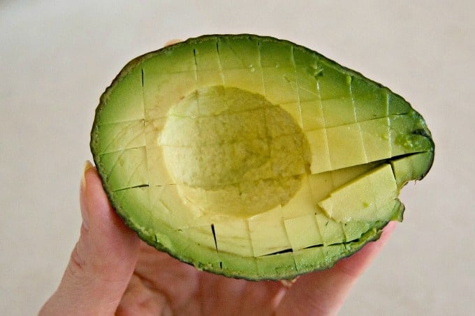 How To Easily Slice an Avocado