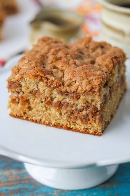 Cinnamon Sour Cream Coffee Cake