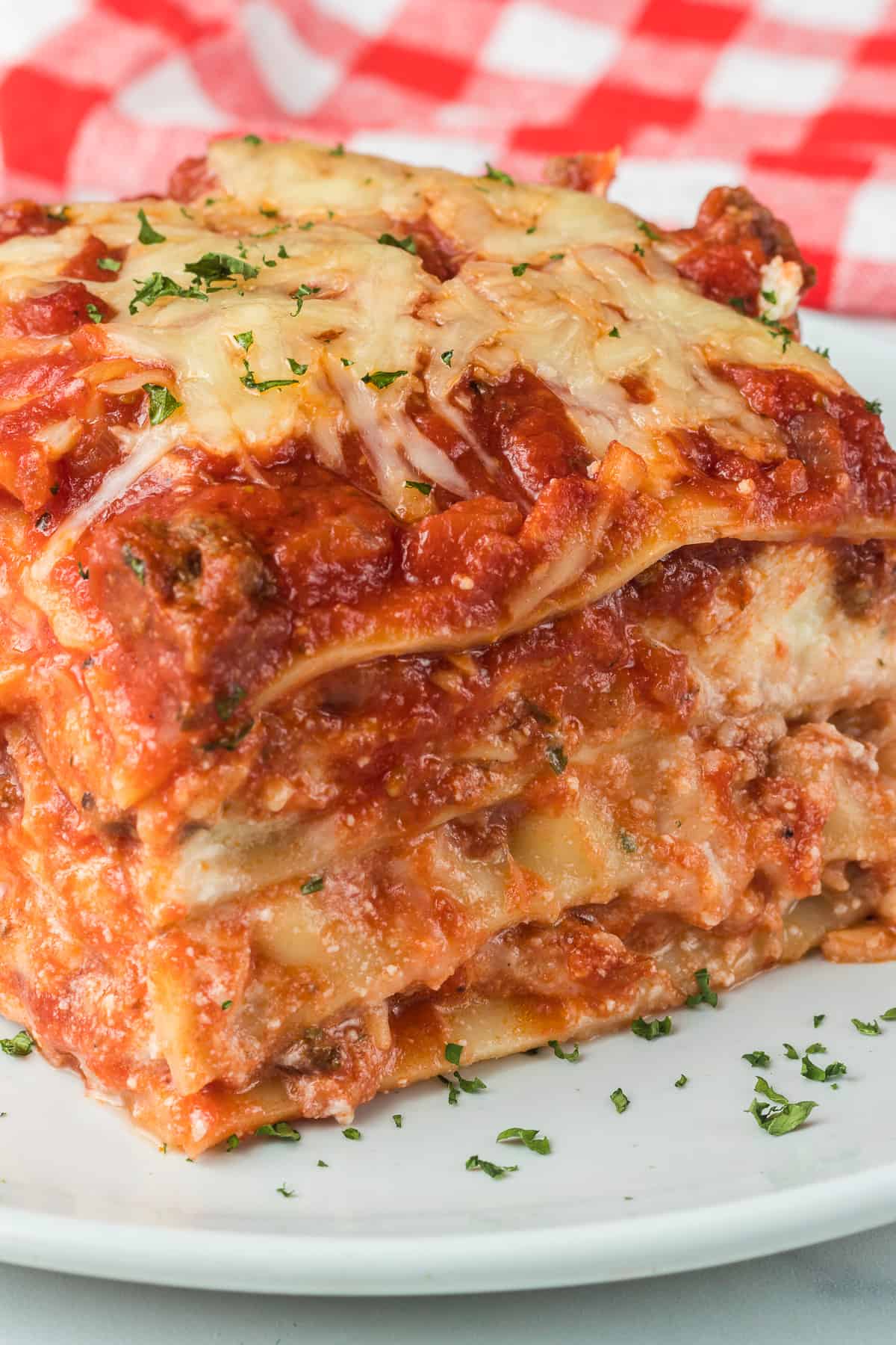 Mom's Lasagna Recipe {Comfort Food} | 365 Days of Baking