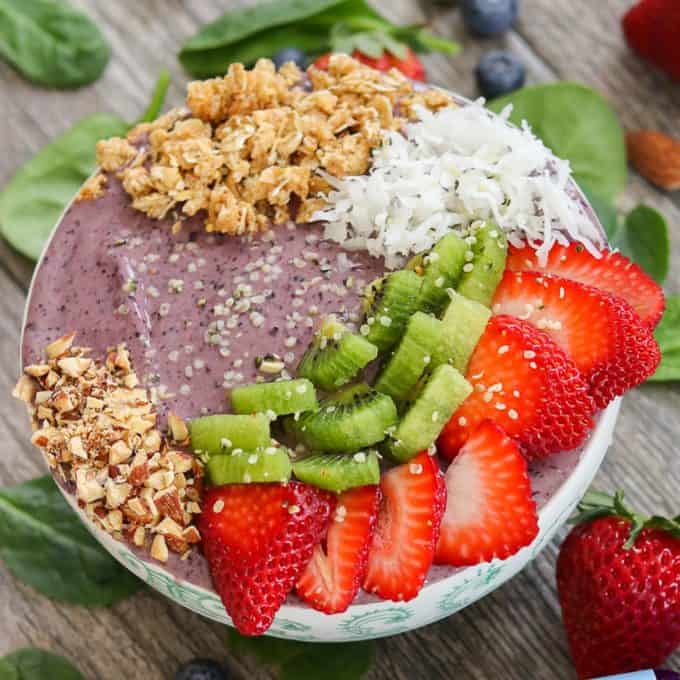 Blueberry Banana Smoothie Bowl