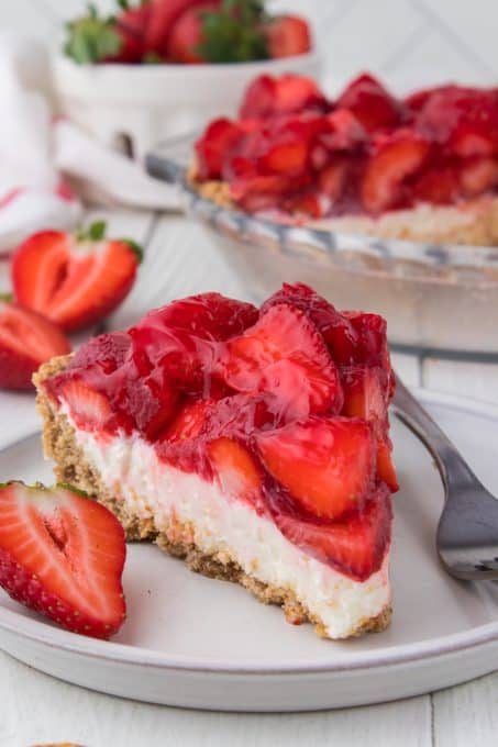 Strawberry Pretzel Pie