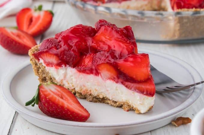 Strawberry Pretzel Pie