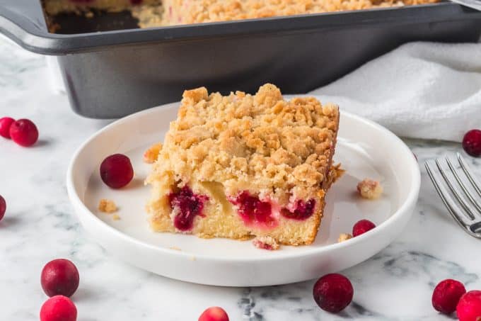 Easy Cranberry Coffee Cake