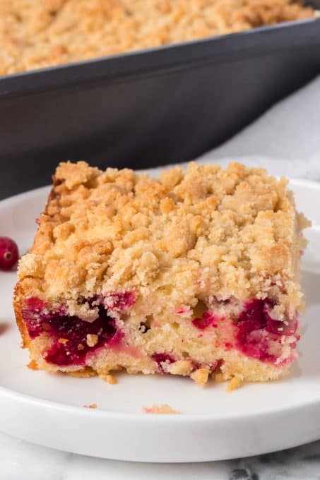 Easy Cranberry Coffee Cake