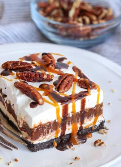 No Bake Turtle Dream Bars.