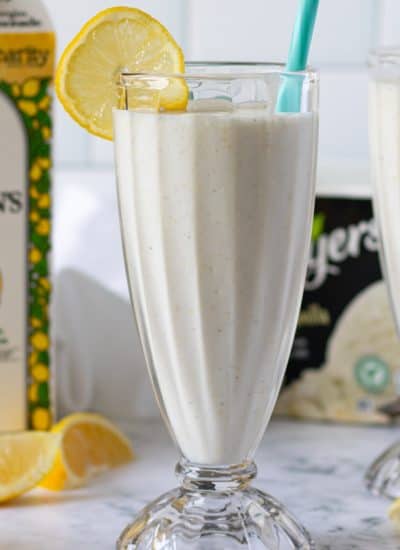 The BEST Copycat Frosted Lemonade