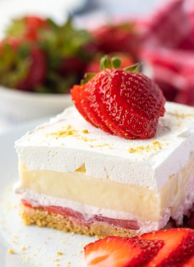 No Bake Strawberry Cheesecake Bars