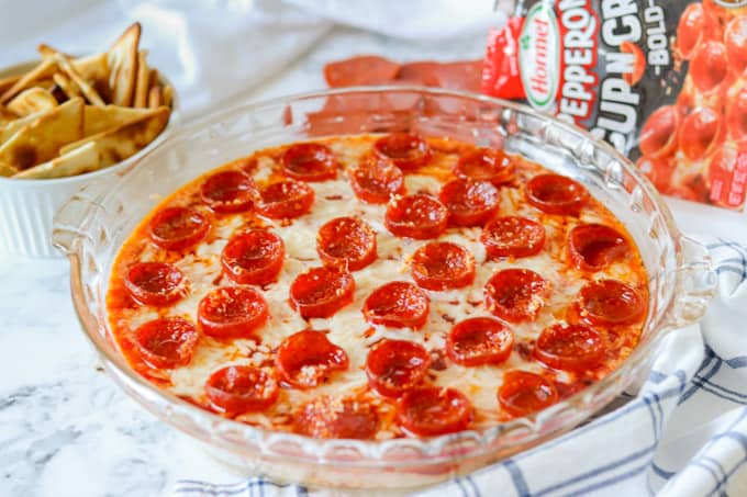 A pie plate with a dip.