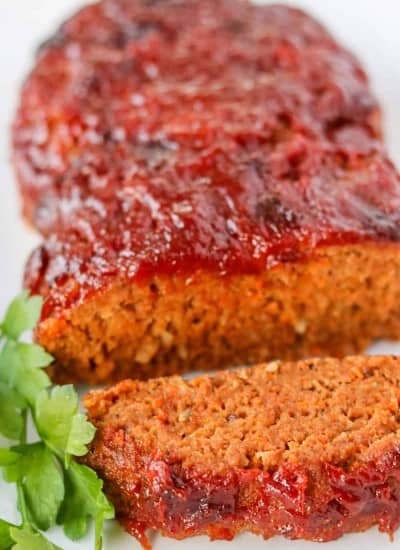 Sliced Easy Meatloaf recipe.