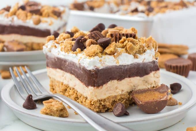 No Bake Chocolate Peanut Butter Dream Bars