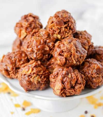 No Bake Chocolate Peanut Butter Cornflake Cookies