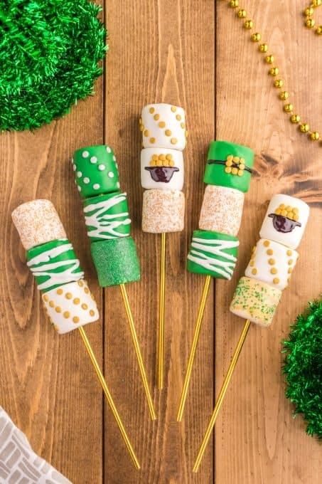 Marshmallow Pops for St. Patrick's Day.