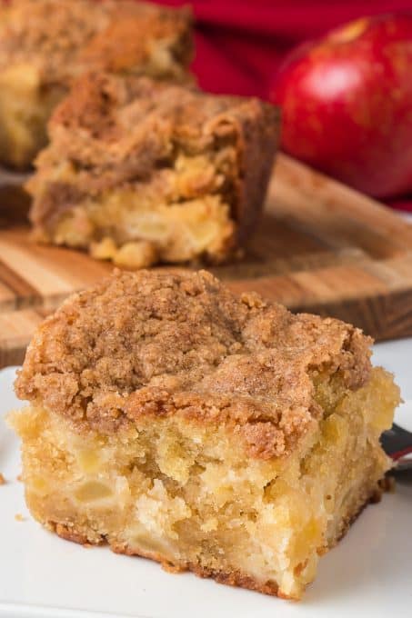 Apple Crumb Cake