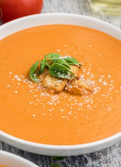 Instant Pot Tomato Basil Soup