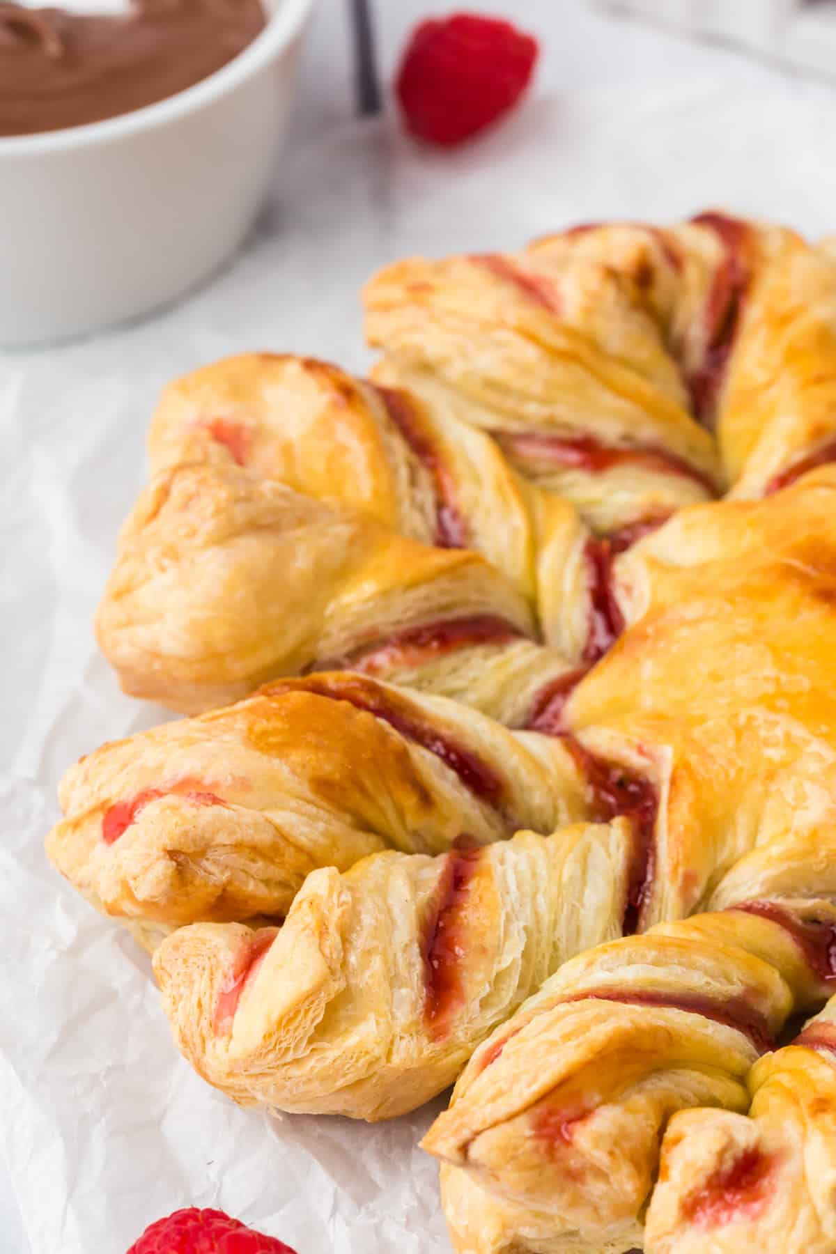 Puff pastry filled with raspberries and jam.
