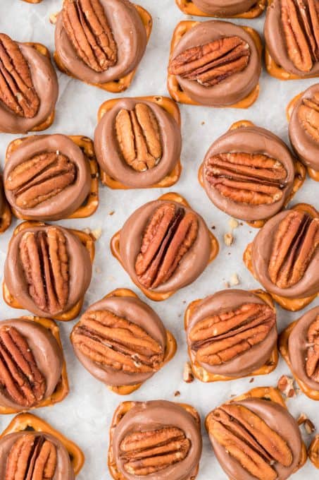 a bunch of Rolo Pretzel Turtles.