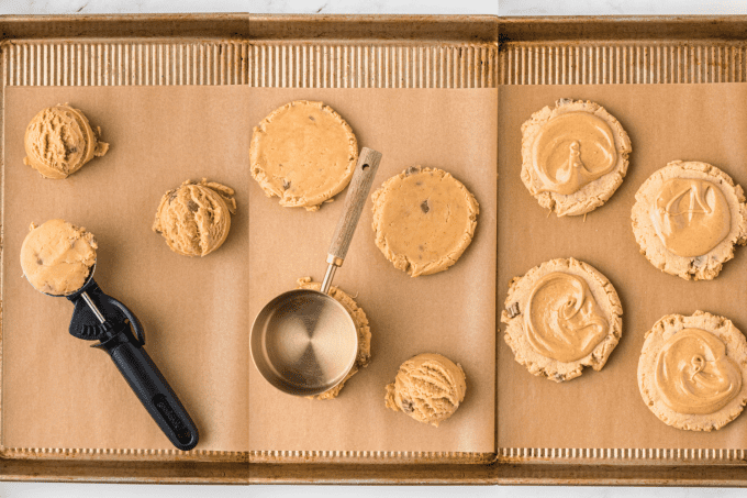 Process steps for making CRUMBLE cookies with Reese's