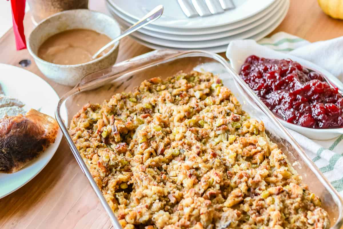 Simple Turkey Stuffing Recipe | 365 Days of Baking and Extra - www ...