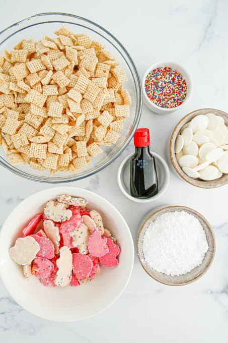 Ingredients for Circus Puppy Chow.