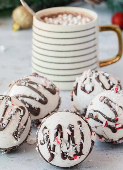 Peppermint Hot Chocolate Bombs