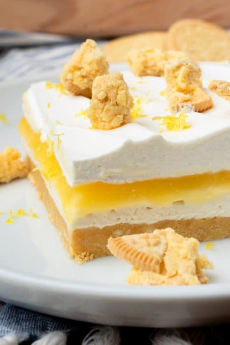 A cheesecake bar made with lemon Oreos and homemade lemon curd.