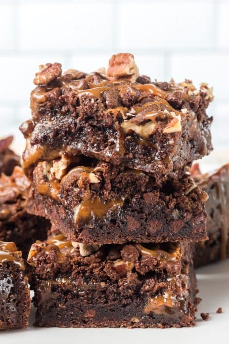 Turtle Gooey Bars