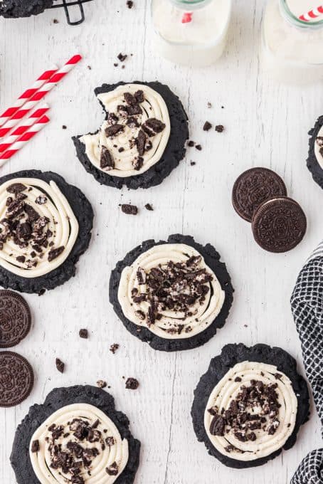 A chocolate sugar cookies made with Oreos.