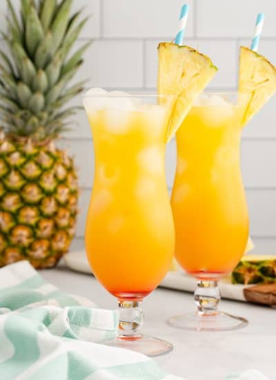 Bahama Mama cocktail