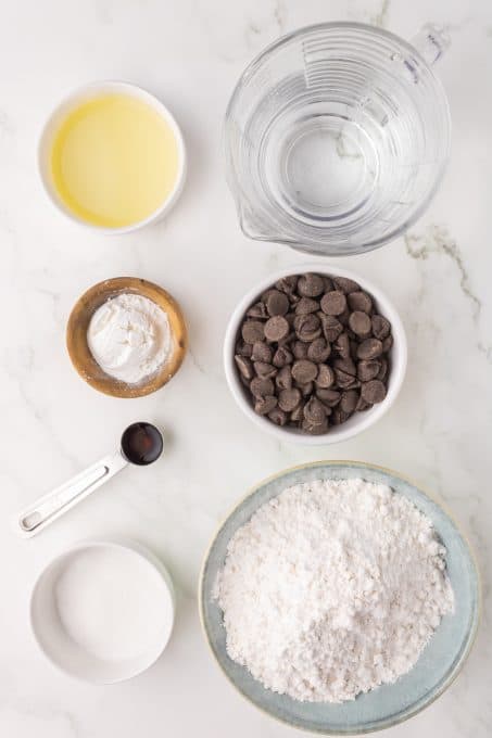 Ingredients for Chocolate Chip Pancakes.