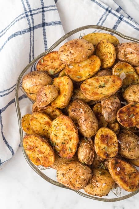 Crispy potatoes cooked in the air fryer.
