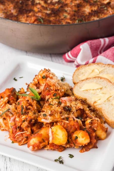 Gnocchi in skillet chicken parmesan.