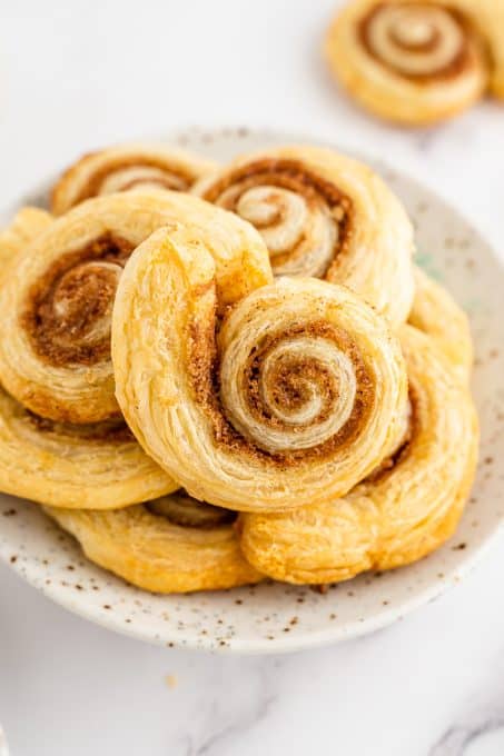 Cinnamon Puff Pastries