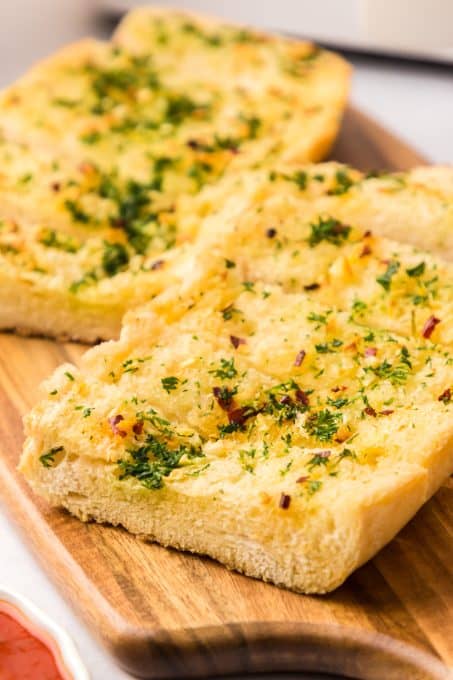 Air Fryer Garlic Bread