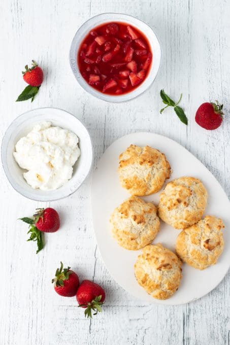 Ingredients needed for Strawberry Shortcake.