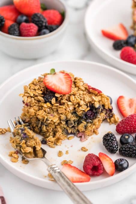 Berry baked Oatmeal