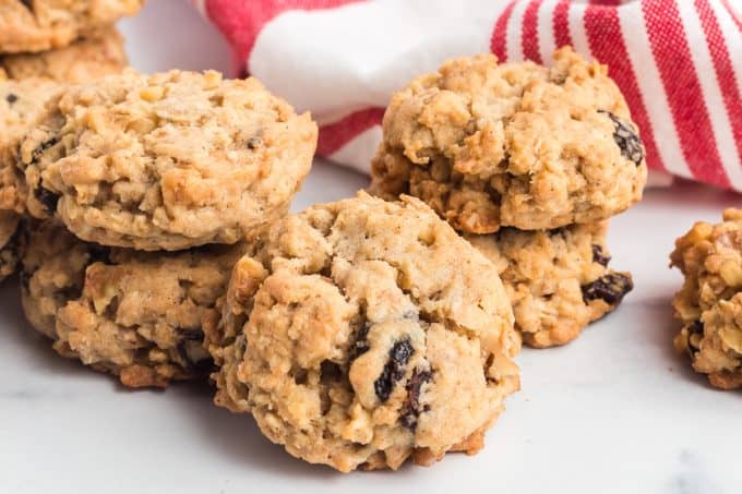 Nana's Oatmeal Cookies