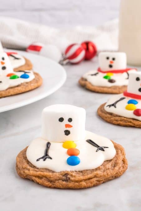 Cookie snowmen
