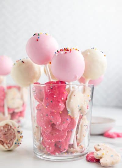 Circus Animal Cookie Pops