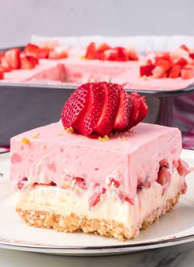 No Bake Strawberry Lemonade Dream Bars