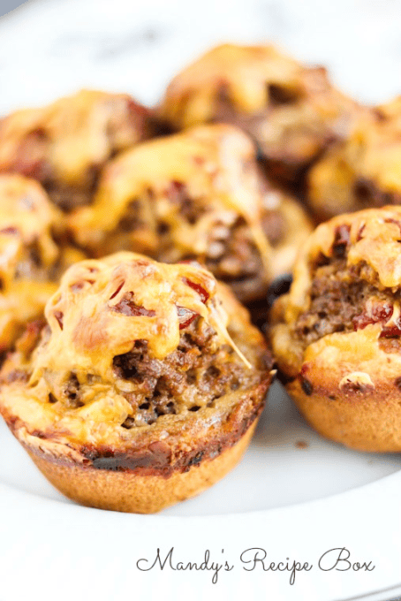 Easy Mini Meatloaves - Mandy's Recipe Box | Easy Meal Plan Sunday {Week 57}