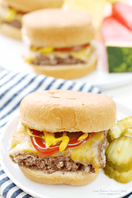 Easy Beef Sliders - Love Bakes Good Cakes | Easy Meal Plan Sunday {Week 60}
