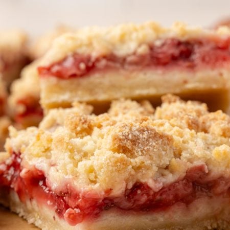 Easy Strawberry Bars