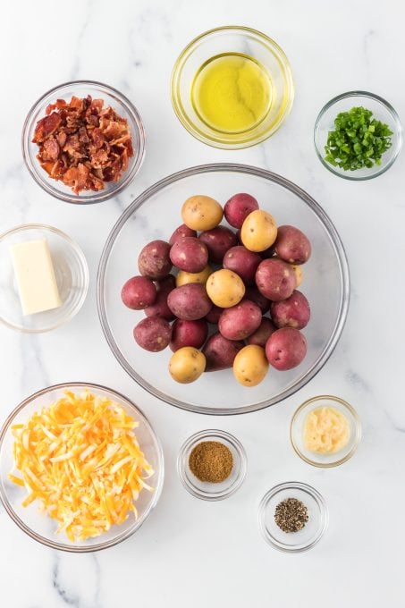 Ingredients for Loaded Smashed Potatoes.