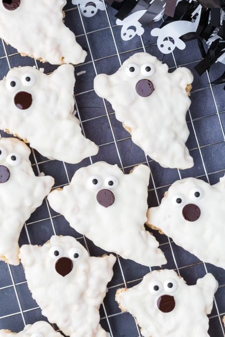 Ghosts made out of Rice Krispie cereal.