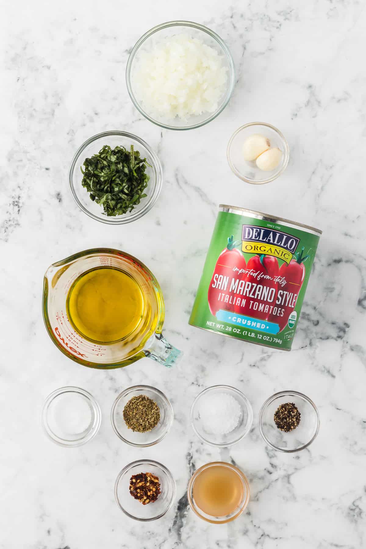 Ingredients for Easy Marinara Sauce